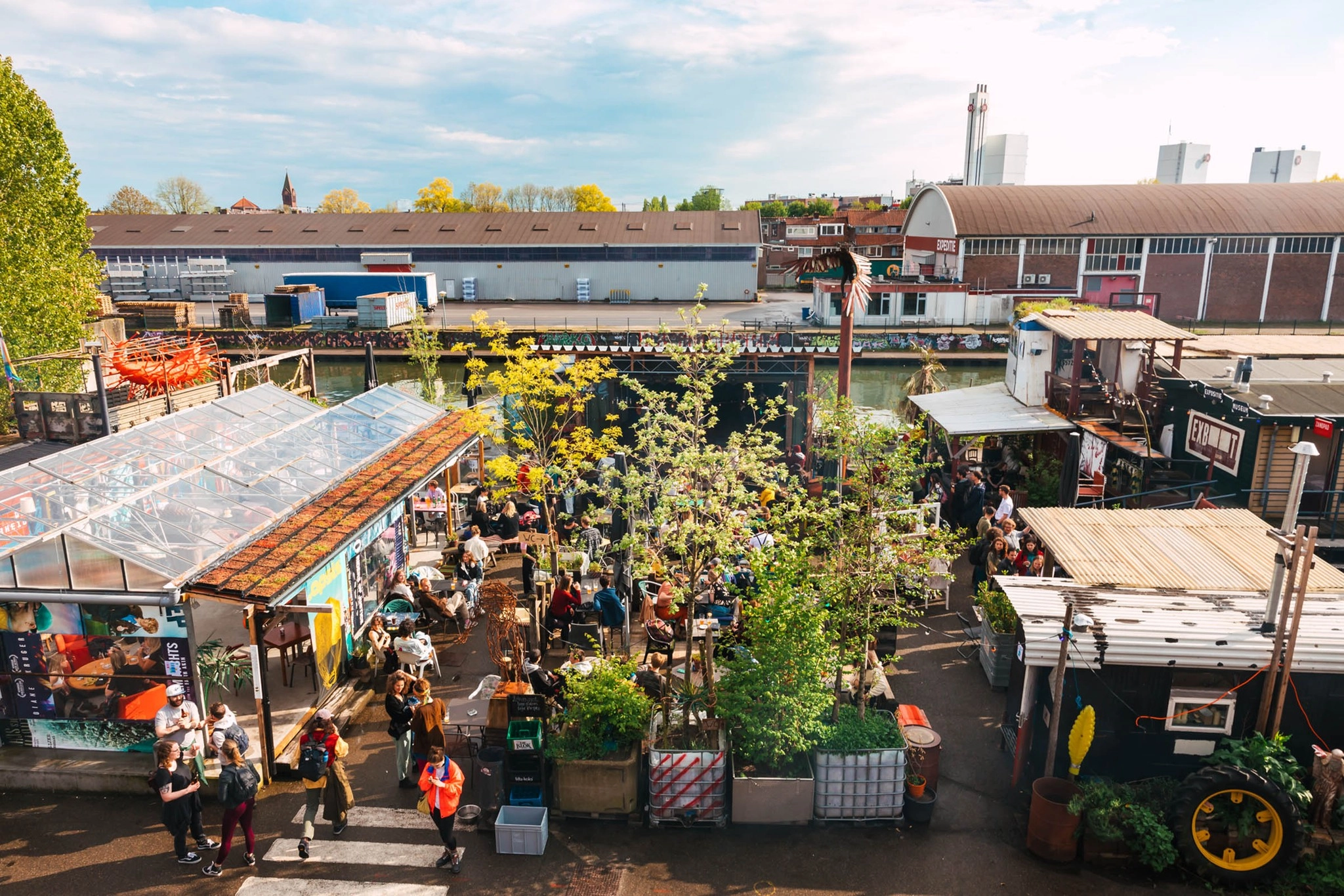 5 Best Cafes With Outdoor Seating in Utrecht, Ranked